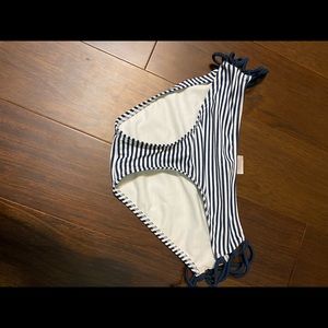 Xhilaration navy stripped bikini bottoms